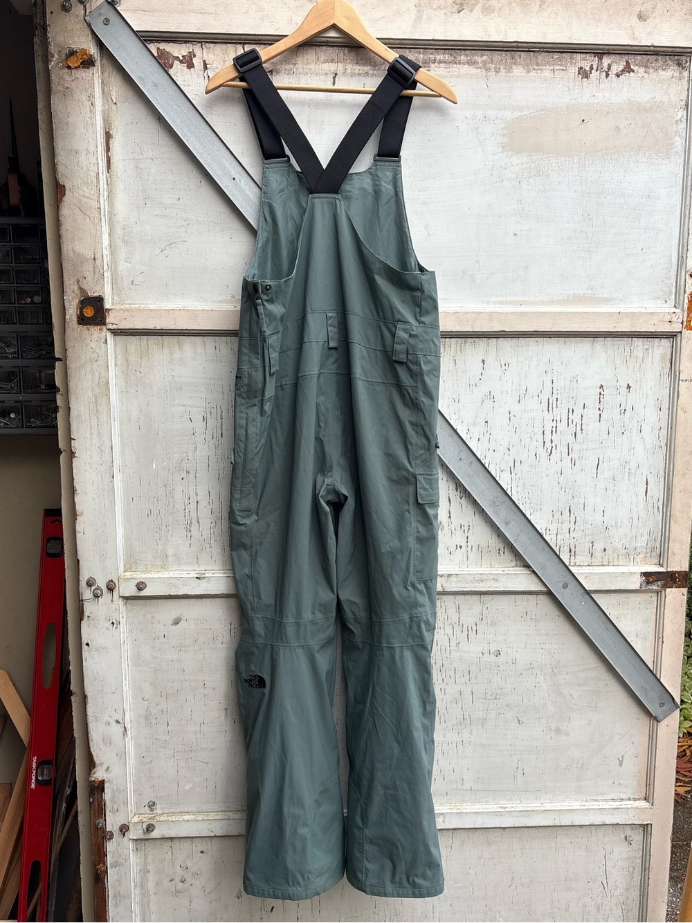 The North Face Women's Sage Green Freedom Snow Bib Technical Overalls Size M - Picture 2 of 9